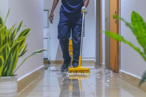 Top Tips for Effective Evening Office Cleaning in London